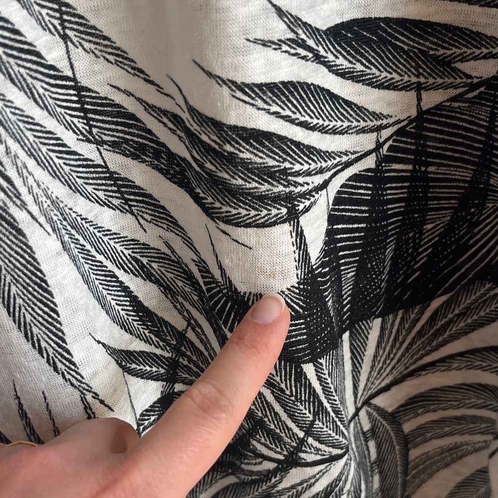 Tahari Black and White Leaf Print 100% Linen Blouse Sz 2X Coastal Grandma Beach - Picture 6 of 8